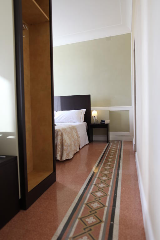 Relais Del Borgo Hotel & Spa 4 Stelle Staffolo Zimmer foto